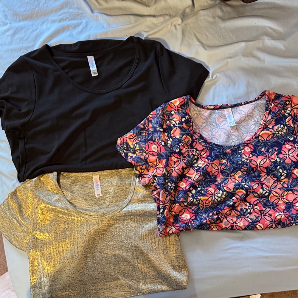 LuLaRoe Short Sleeve Tees - Black, Gray, Multicolor